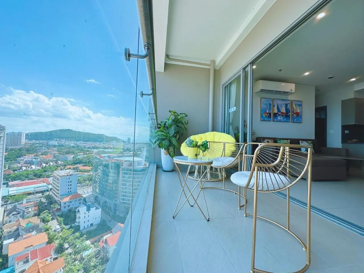 Platinum Homestay With Infinity Pool Vung Tau Apartment